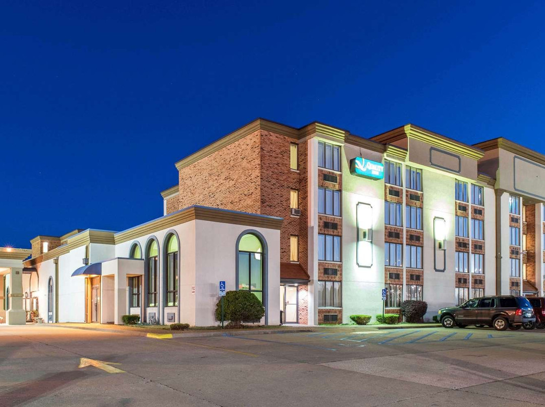 贝斯特韦斯特夏利马尔广场酒店&会议中心主图