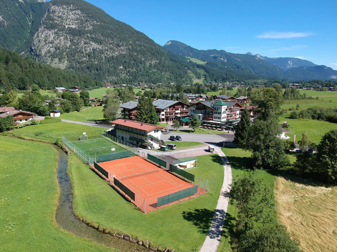 Weissbach bei Lofer酒店住宿-Gasthof Bad Hochmoos