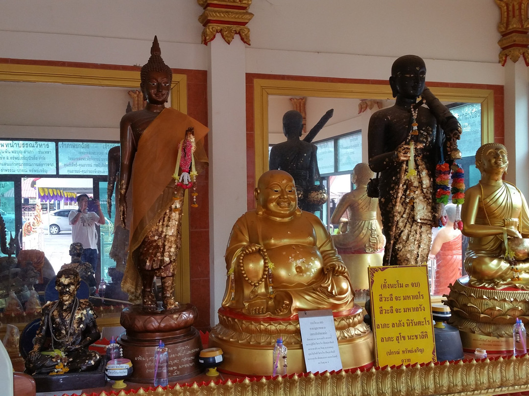 Phra Phutthachai (Wat Khao Cha Ngok)景点图片