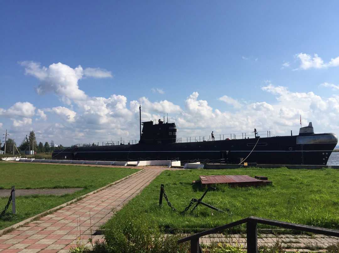 Museum Submarine B-440景点图片