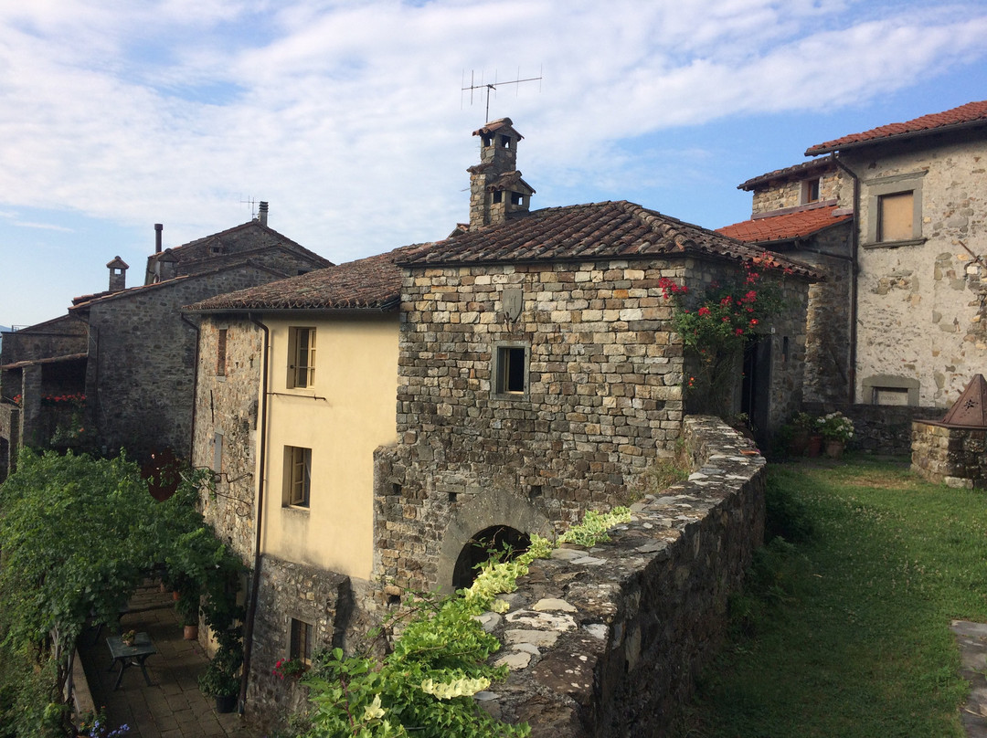 Castello di Castiglione del Terziere景点图片