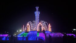 Svetomuzikalny Fountain景点图片