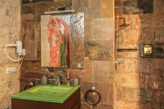 大学乡村宫殿酒店主图