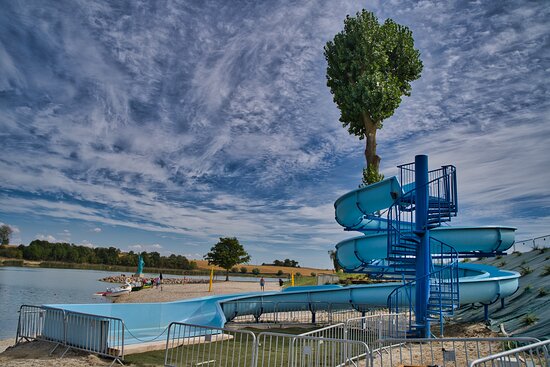Jelen Resort & Spa-泳池