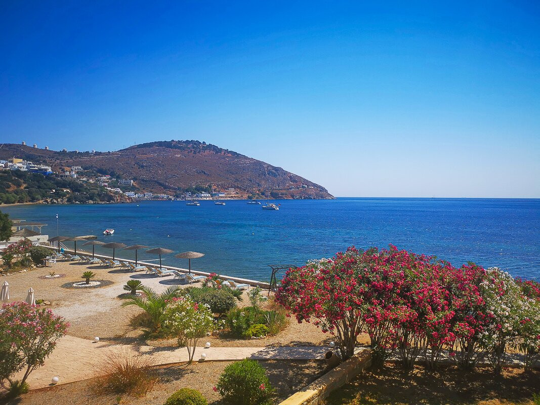 Tony's Beach Hotel主图