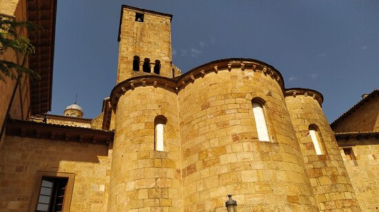 Monasterio de Leyre-Yesa必去景点