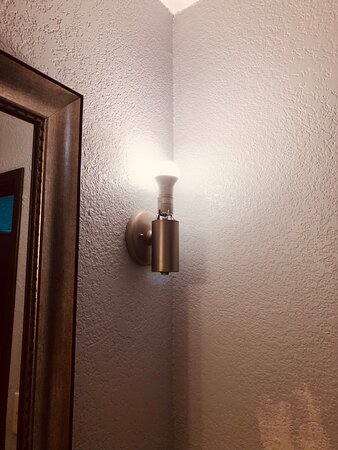 Motel 6 Mineral Wells, TX-浴室