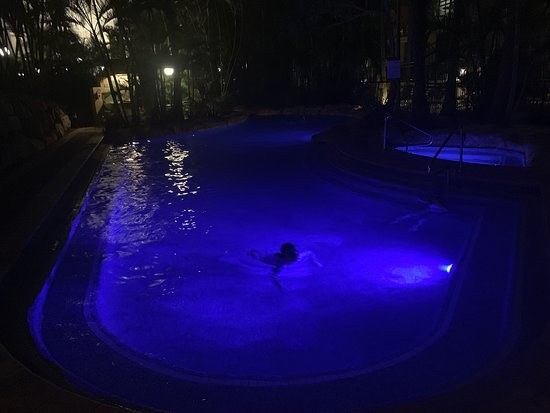 克伦宾海滩假日公寓主图