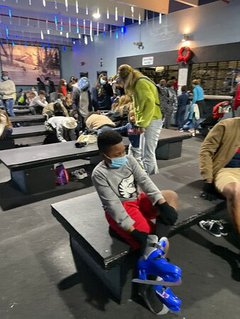 Pines Ice Arena-彭布罗克派恩斯必去景点