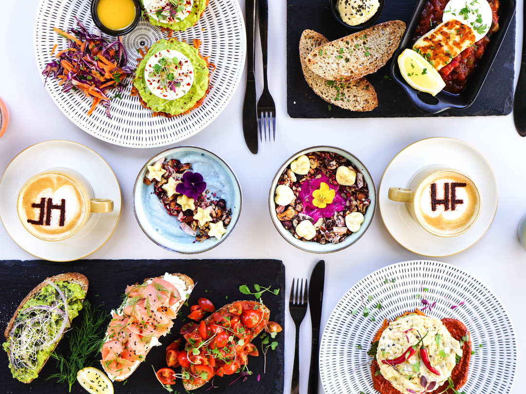 Hustle N’ Flow Eatery