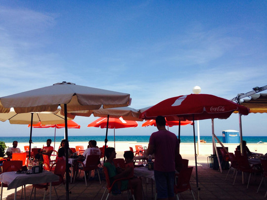 Piles餐馆和美食-El Valle del Kas