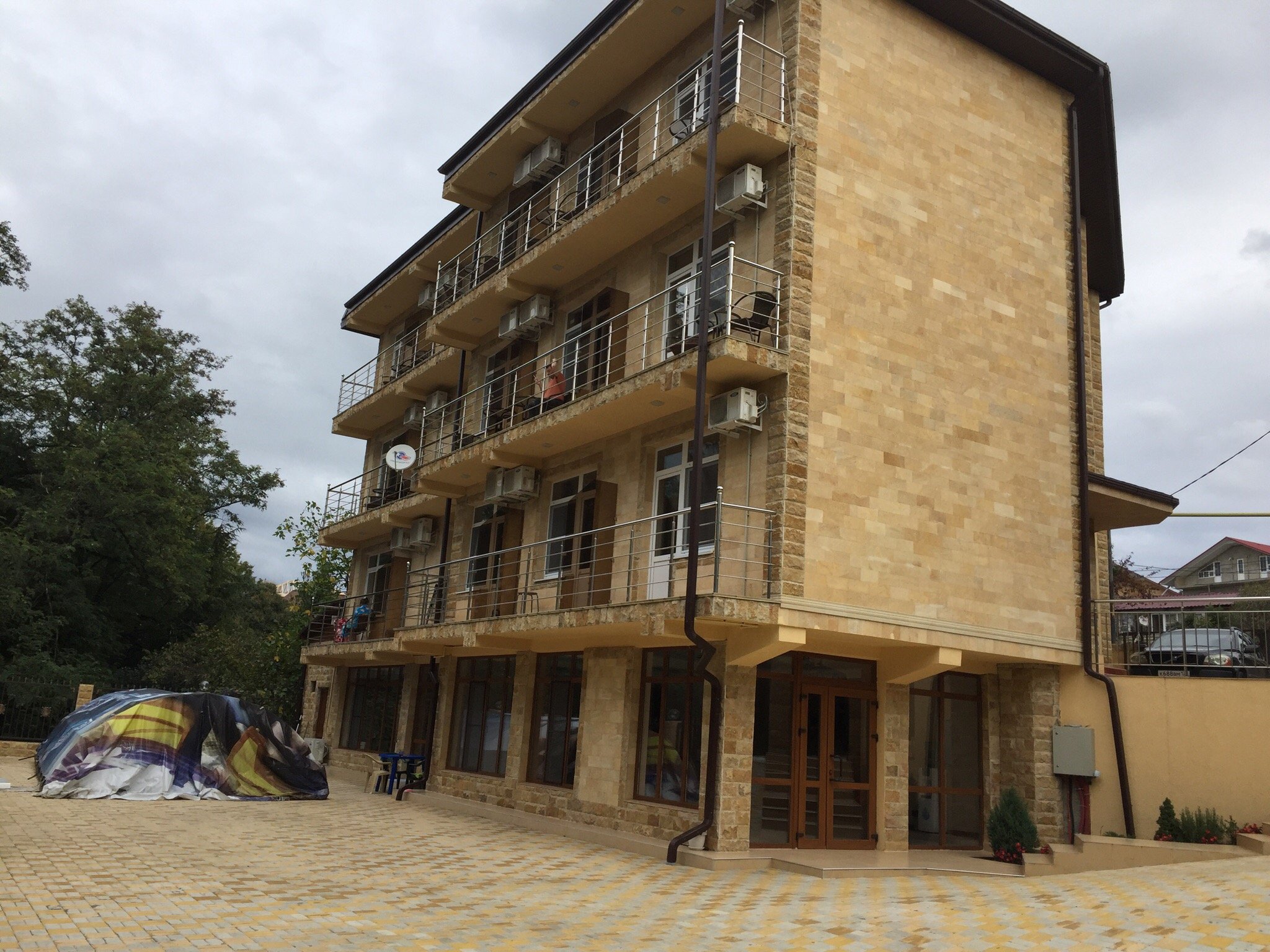 Na Belih Akatsiy Guest House-官方