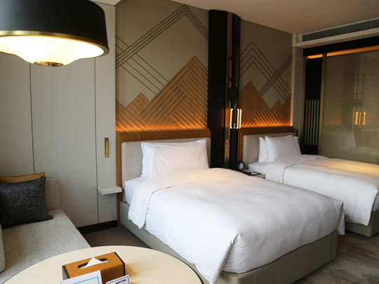 兰州盛达希尔顿酒店主图