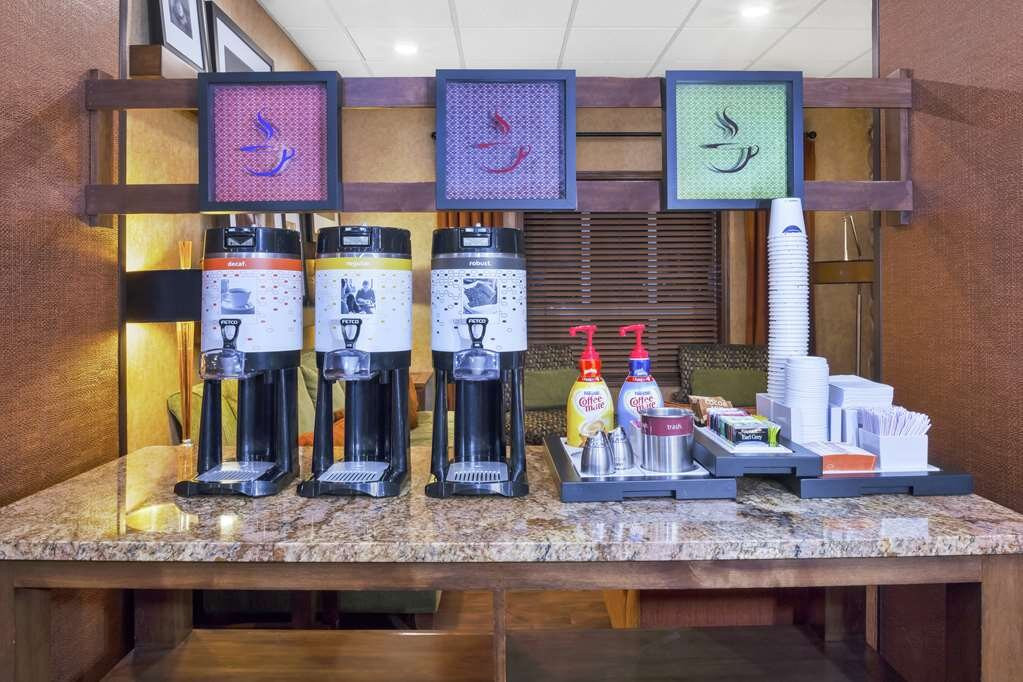 爱达荷福尔斯购物中心希尔顿恒庭酒店主图