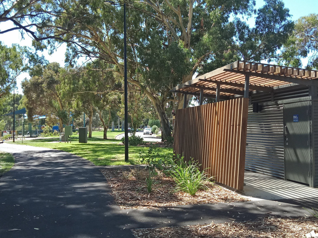 River Torrens Linear Park Trail景点图片