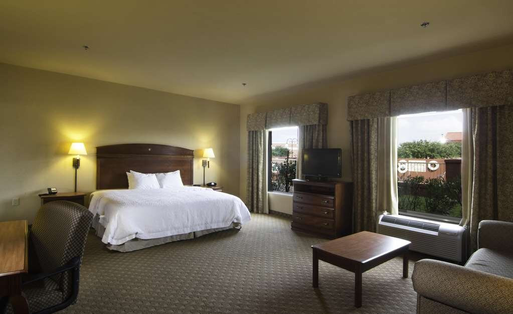 Hampton Inn & Suites Brownsville主图