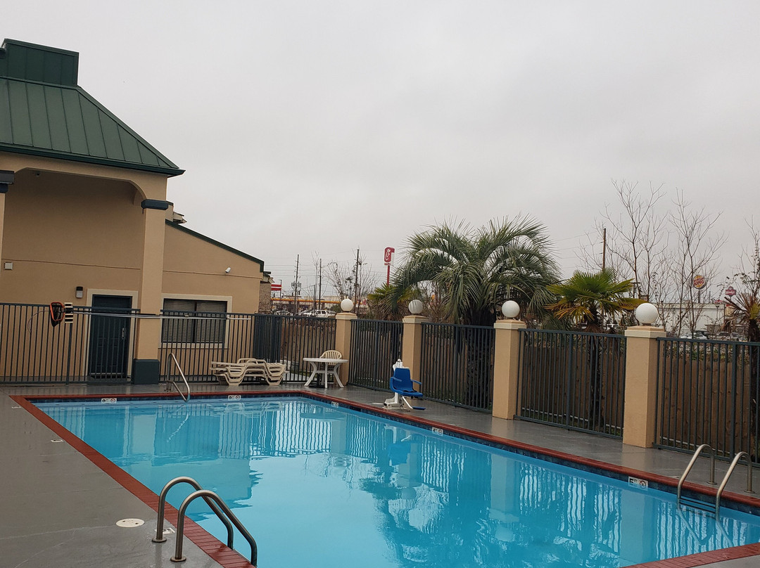 SureStay Plus By Best Western Hammond主图