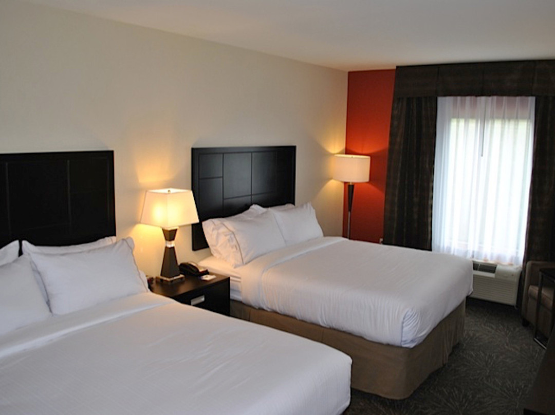 Holiday Inn Express Salem By IHG主图