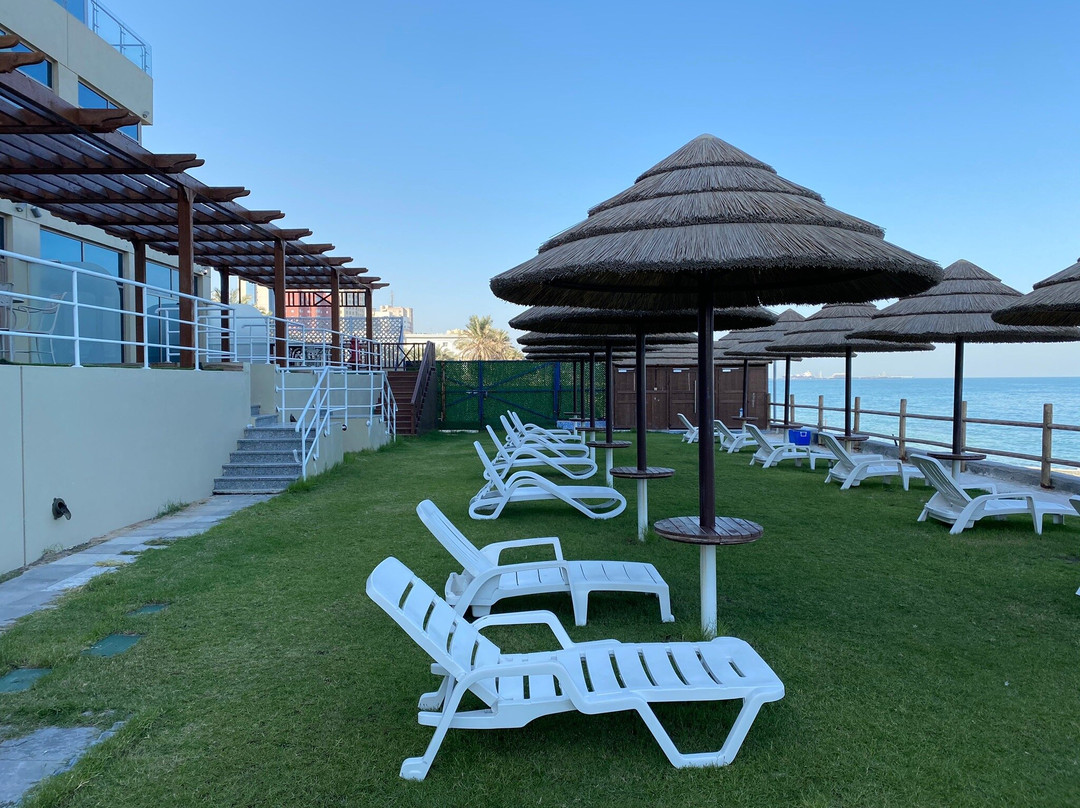 Al Kout Beach Hotel主图