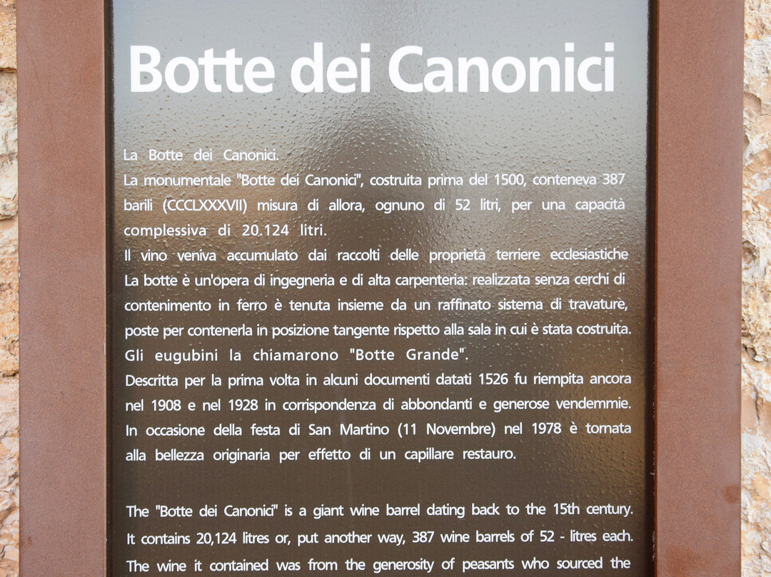 La Botte dei Canonici-古比奥必去景点