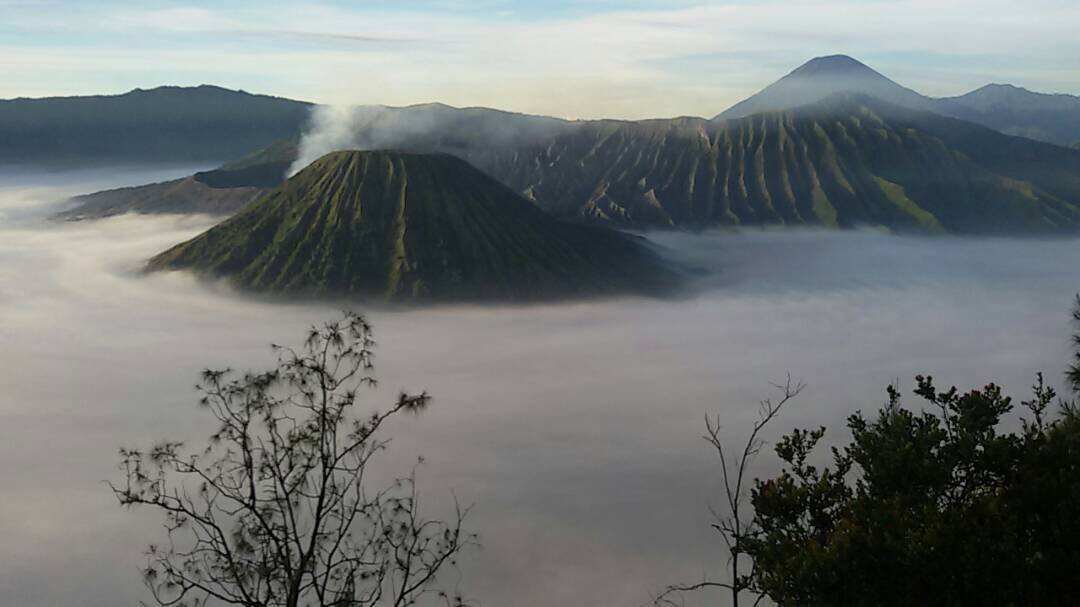 bromo backpackers-泗水必去景点