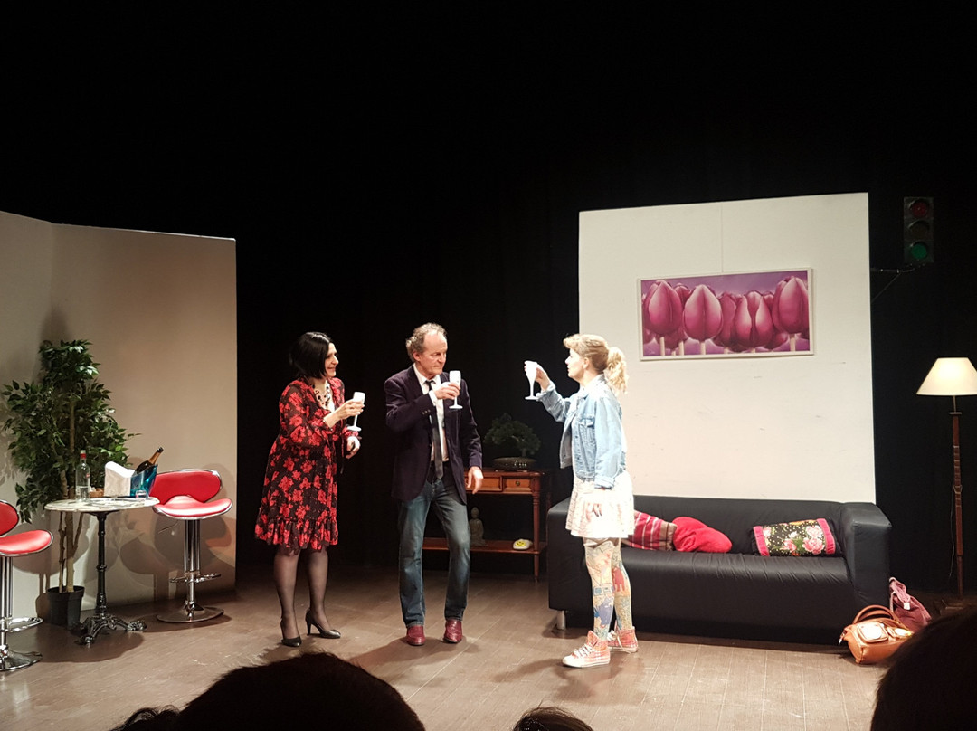 Uptwon Geneva ou Comedie de la Gare, Geneve-日内瓦必去景点