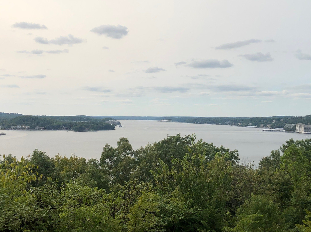 Bagnell Dam-欧塞奇比奇必去景点