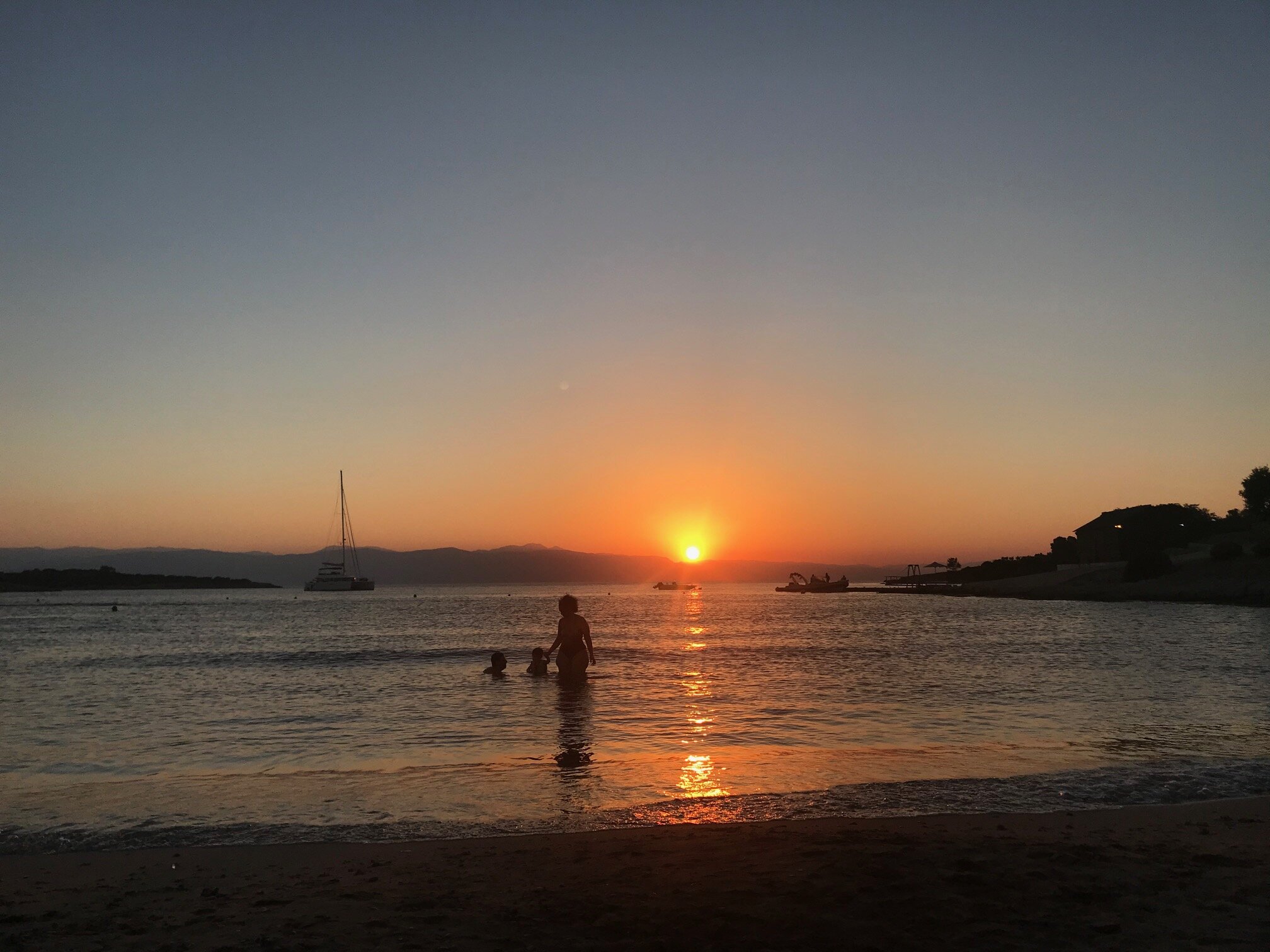AKS Hinitsa Bay-泳池