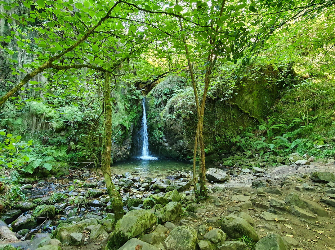 Área Recreativa del Chorrón-Villamayor必去景点