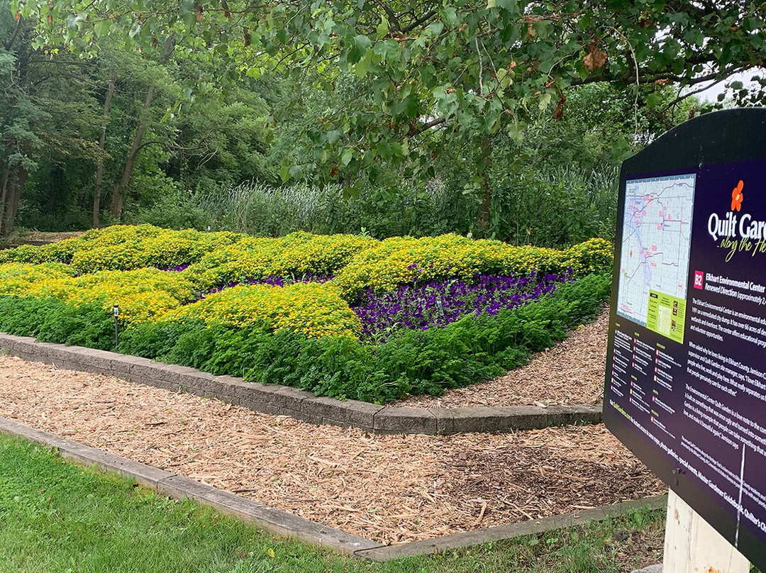 Quilt Gardens along the Heritage Trail-埃尔克哈特必去景点