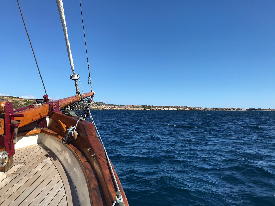 Velieri Valentina-拉马达莱娜必去景点