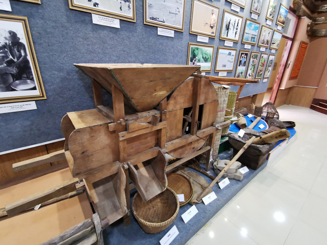 Bao Tang Quan Khu 9-芹苴必去景点