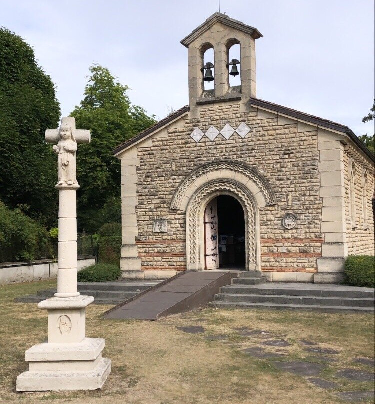 Chapelle Foujita-兰斯必去景点