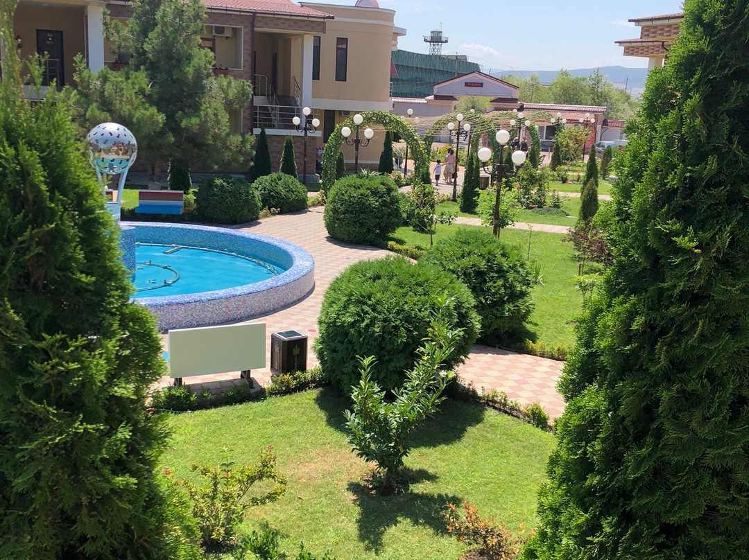 Djami Hotel Complex主图