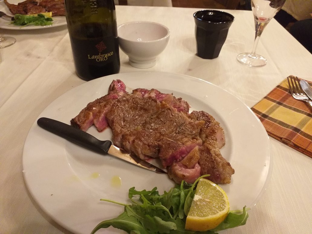 Castione Marchesi旅游攻略图片