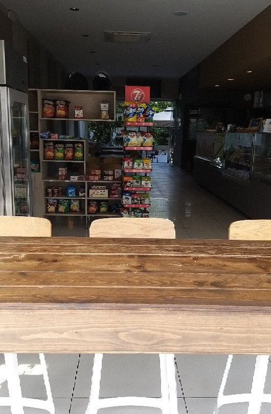 Mr. DONUT (Entrance - Exit of Sparti)