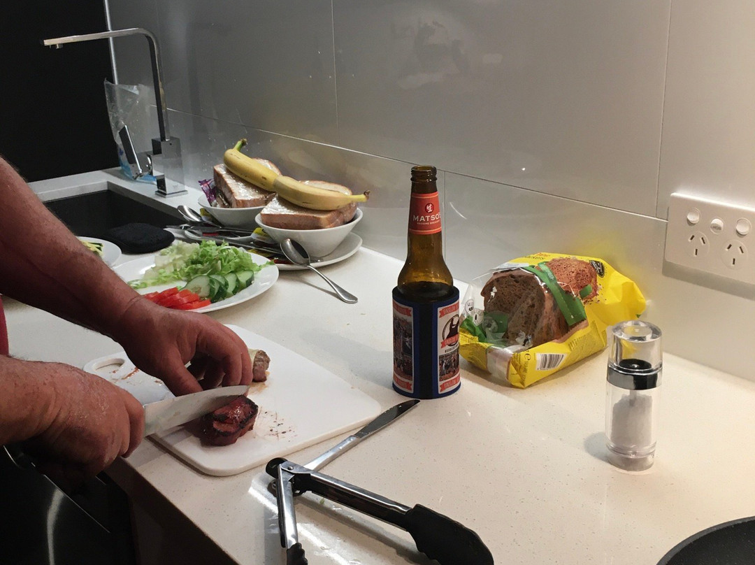 The Gerald Apartment Hotel主图