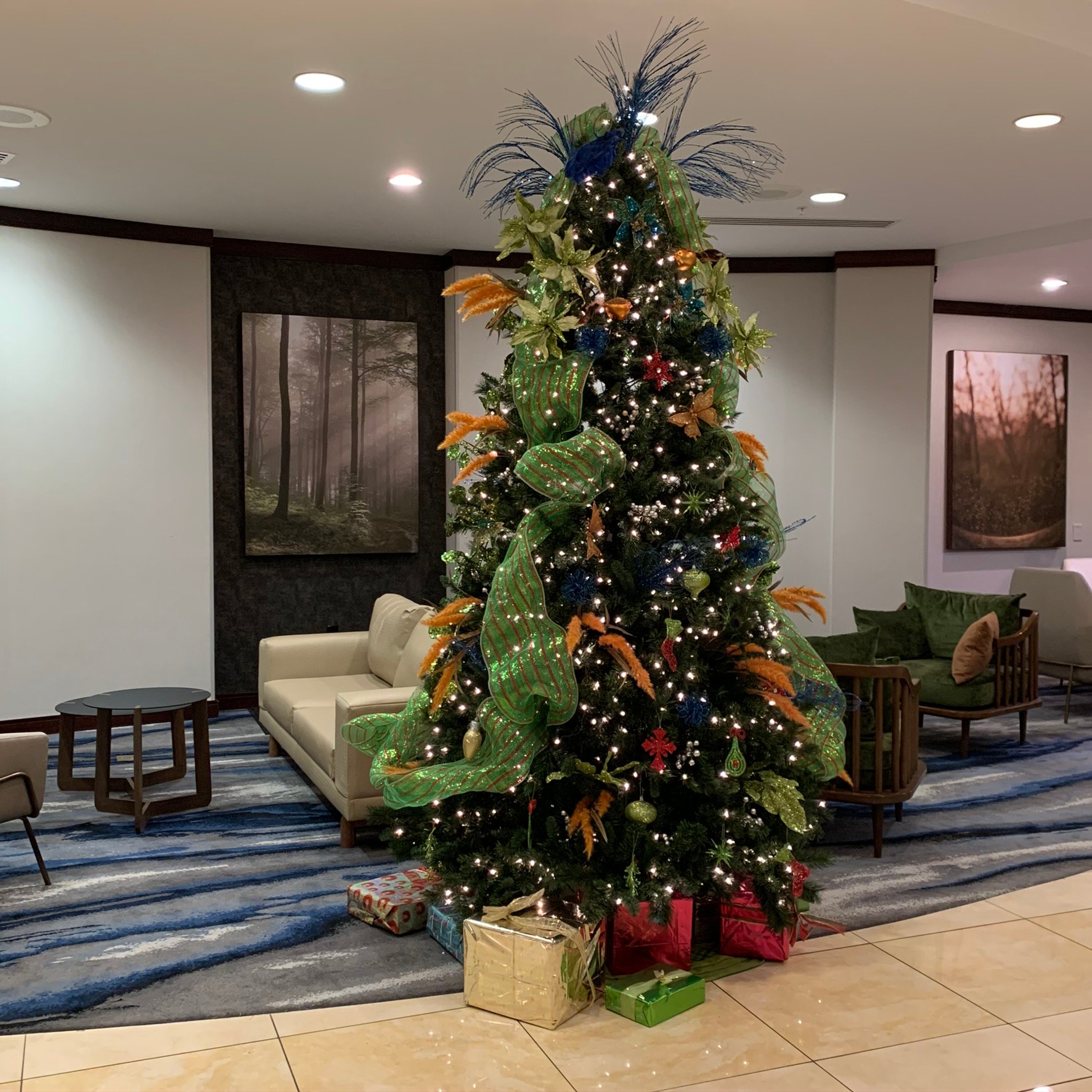 Fairfield Inn & Suites Lewisburg-浴室