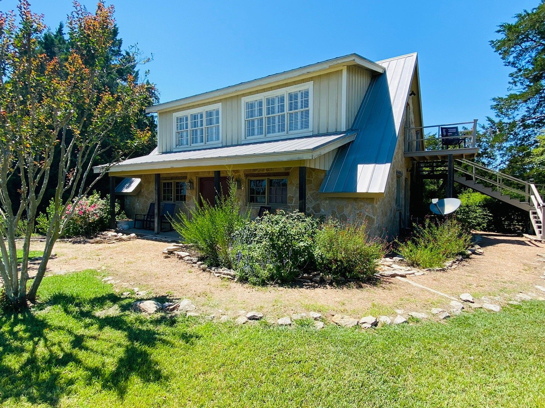 Wellspring Retreat Bed & Breakfast Round Top主图