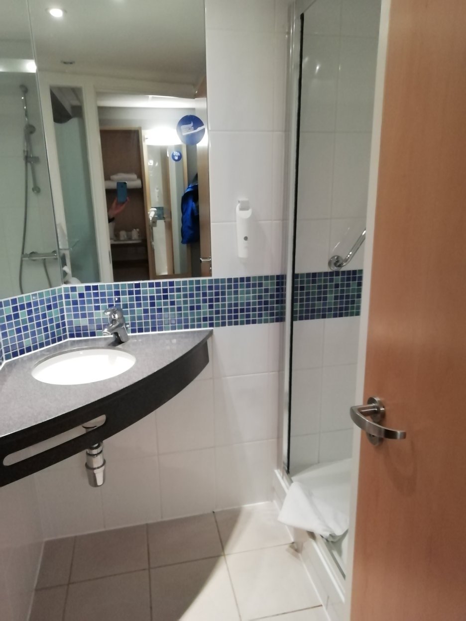 Holiday Inn Express 莱斯特 - 步行者体育场-浴室