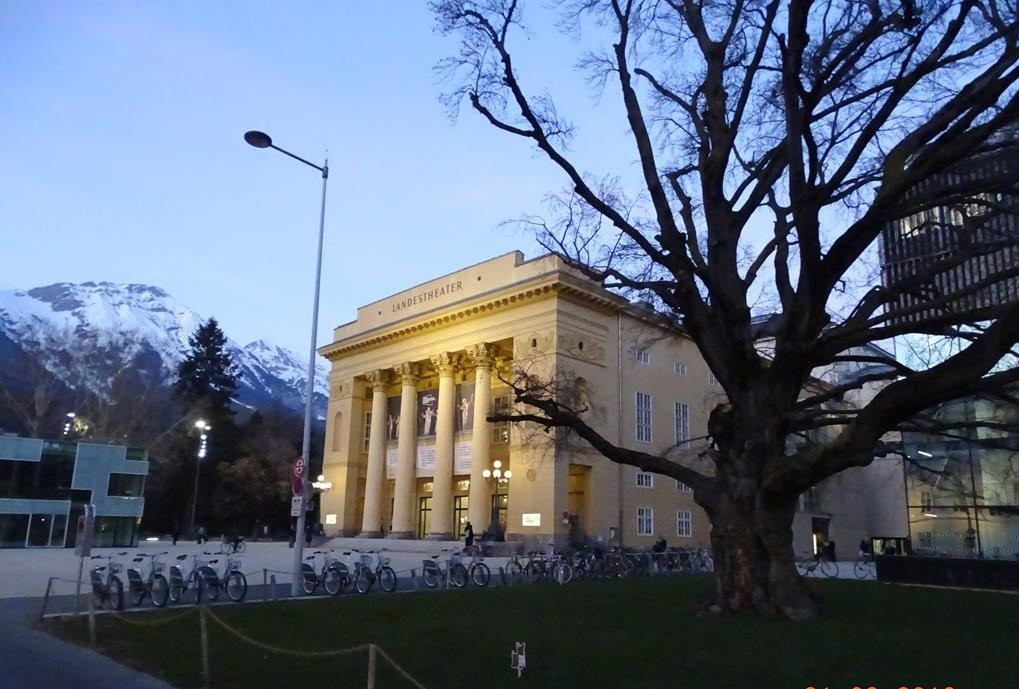 Tiroler Landestheater景点图片