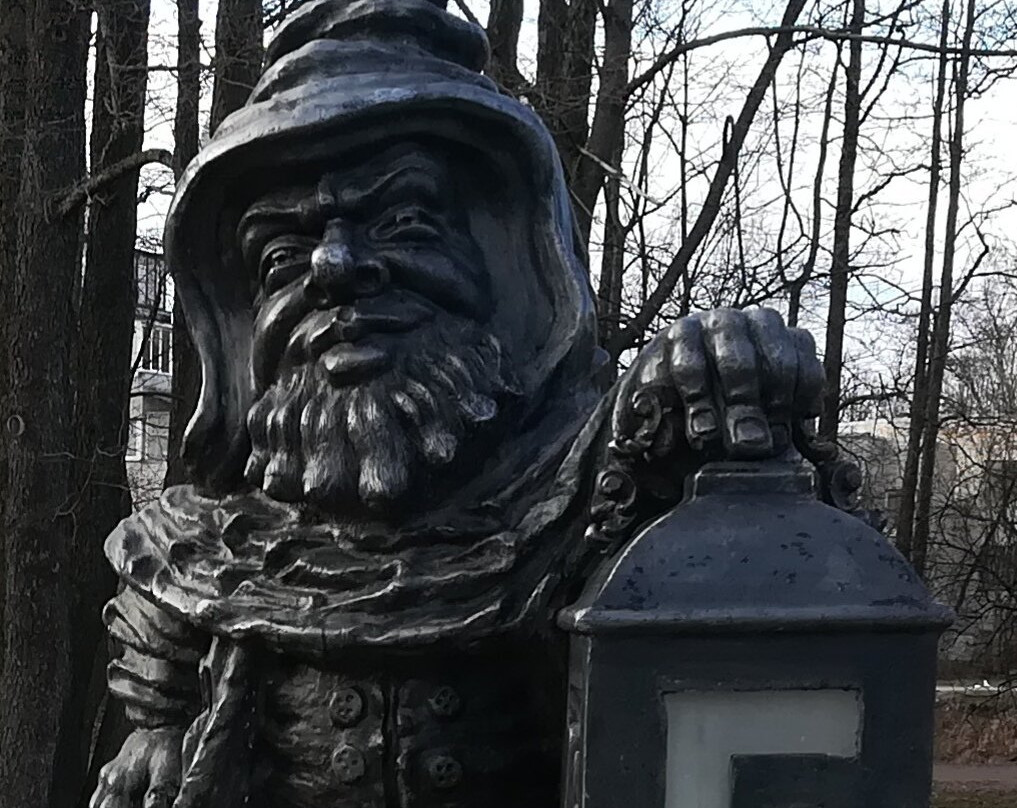 Sculpture Dwarfs Scientists景点图片