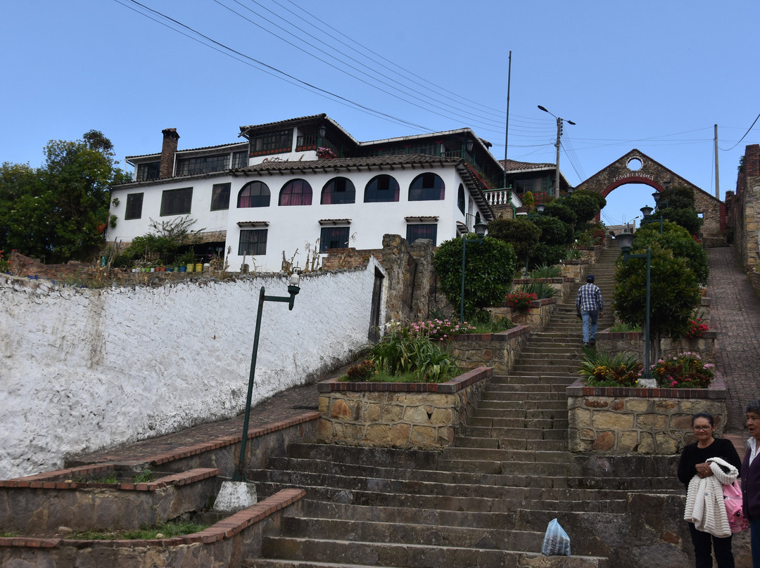 Hotel Porton De Oceta主图