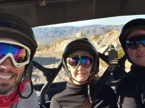 Desert Stewards - UTV Eco Adventure Tours-Chiriaco Summit必去景点