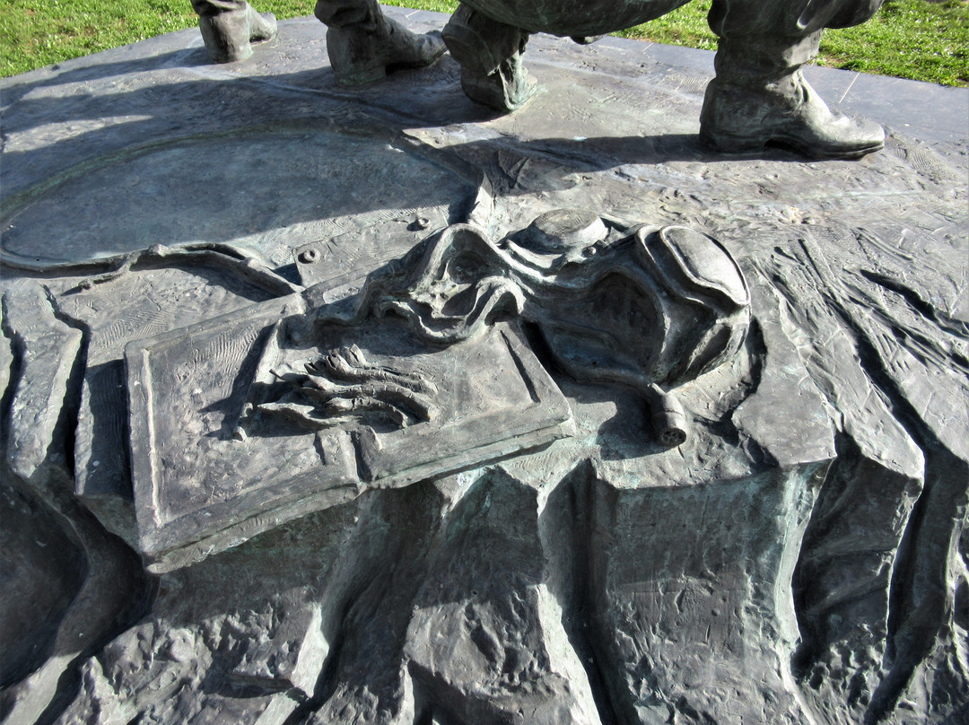 Memorial Normandie-Niemen-Le Bourget必去景点
