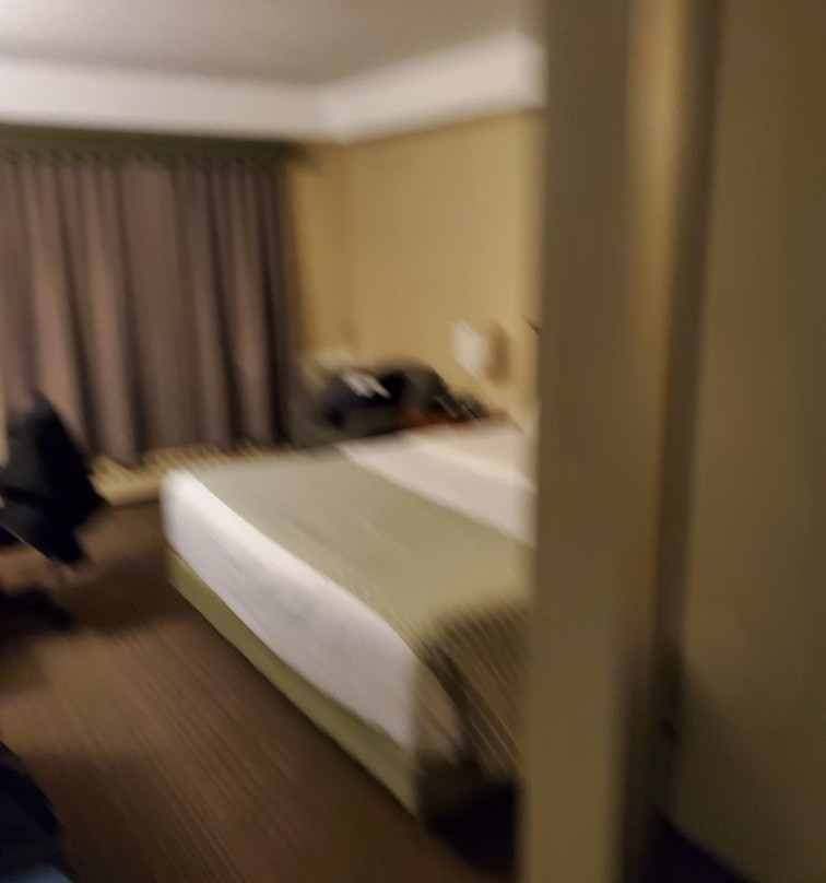 殖民广场套房酒店主图