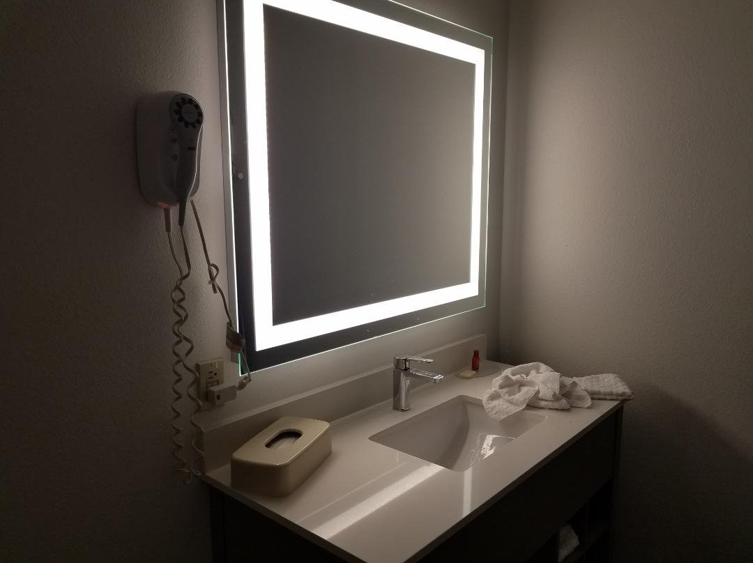 SureStay By Best Western Grants主图