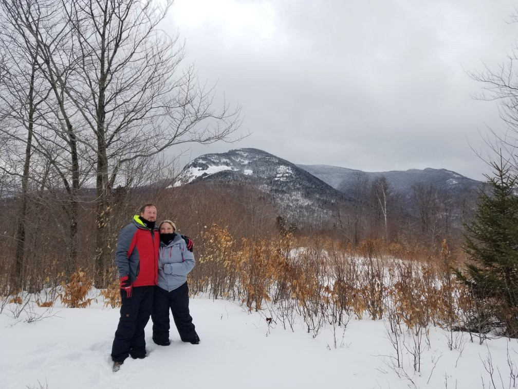 Northern Extremes Snowmobiling - Tours景点图片