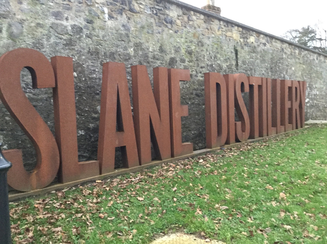 Corporate Transfers Chauffeurs Drive-都柏林必去景点