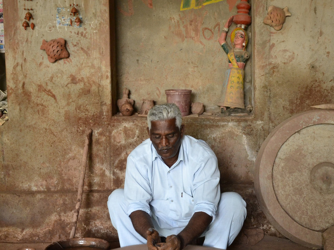Yakub Pottery Udhyog Art景点图片